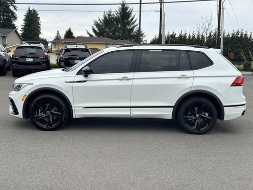 2024 Volkswagen Tiguan 2.0T SE R-Line Black 4MOTION