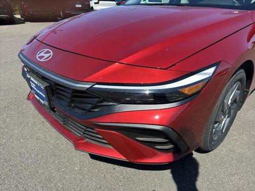 2024 Hyundai ELANTRA HEV Blue