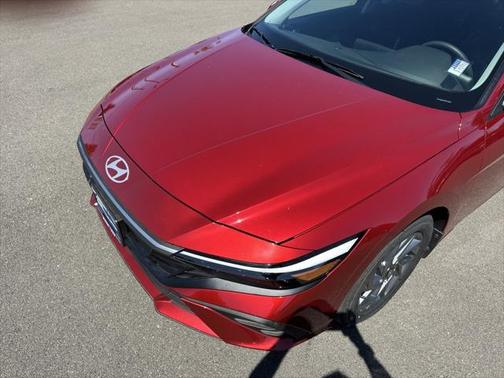 2024 Hyundai ELANTRA HEV Blue