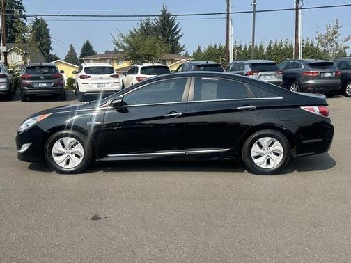 2014 Hyundai SONATA Hybrid Base