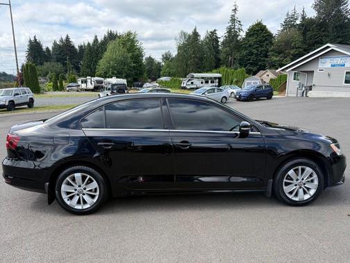 Black Uni 2016 Volkswagen Jetta 1.4T SE