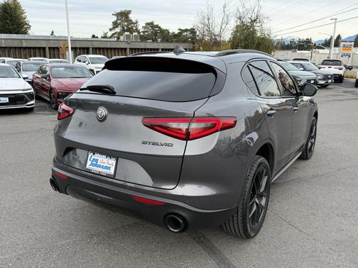 2019 Alfa Romeo Stelvio Ti