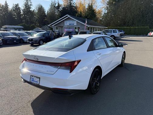 2023 Hyundai ELANTRA HEV Blue