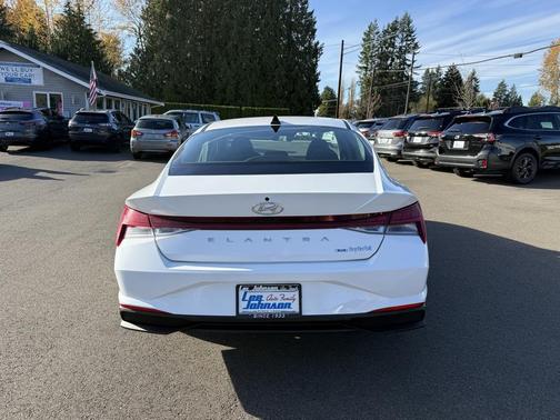 2023 Hyundai ELANTRA HEV Blue