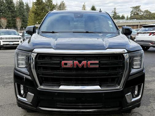 2023 GMC Yukon XL SLE