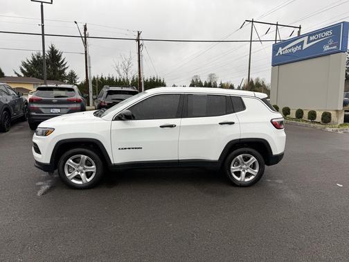 2024 Jeep Compass Sport