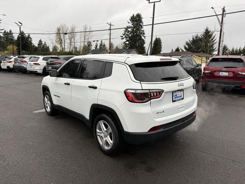2024 Jeep Compass Sport