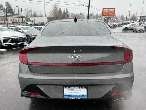 2022 Hyundai SONATA Limited