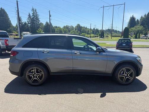 Gray 2022 Mercedes-Benz GLC 300 4MATIC