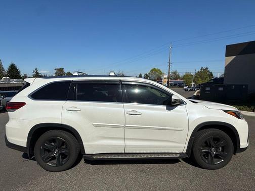 Blizzard Pearl 2017 Toyota Highlander Limited Platinum