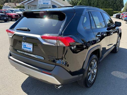 2022 Toyota RAV4 Hybrid Limited