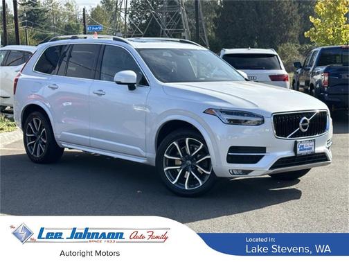 2018 Volvo XC90 T6 Momentum