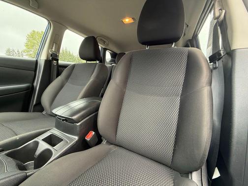 Caspian Blue Metallic 2022 Nissan Rogue Sport S