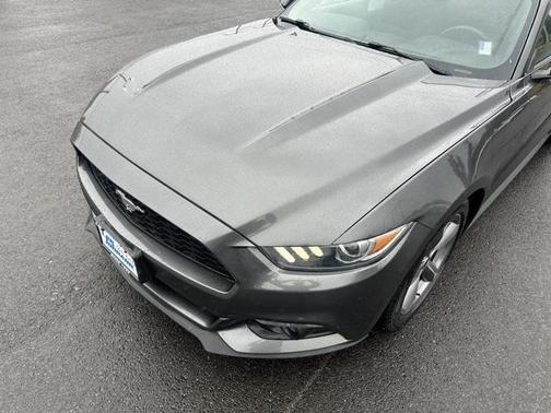 2015 Ford Mustang V6