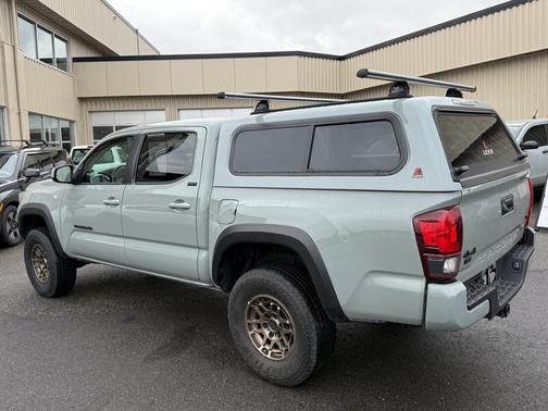 2022 Toyota Tacoma SR5