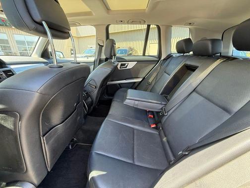 Capri Blue Metallic 2011 Mercedes-Benz GLK-Class GLK 350 4MATIC