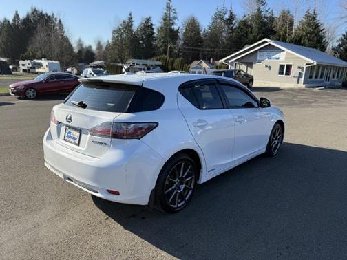 2011 Lexus CT 200h Base