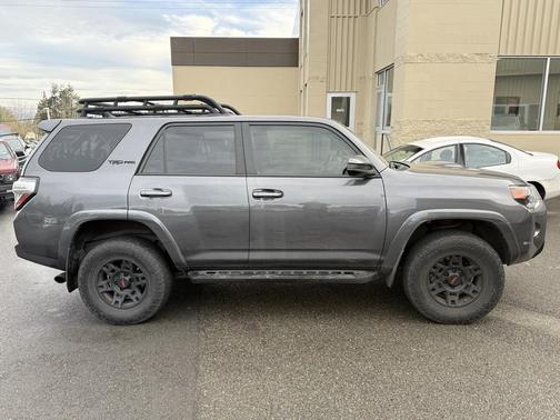 2020 Toyota 4Runner TRD Off Road