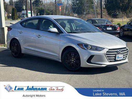 2018 Hyundai ELANTRA SE