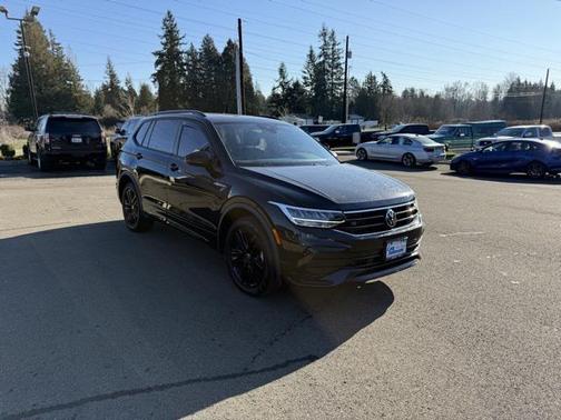 2022 Volkswagen Tiguan 2.0T SE R-Line Black 4MOTION