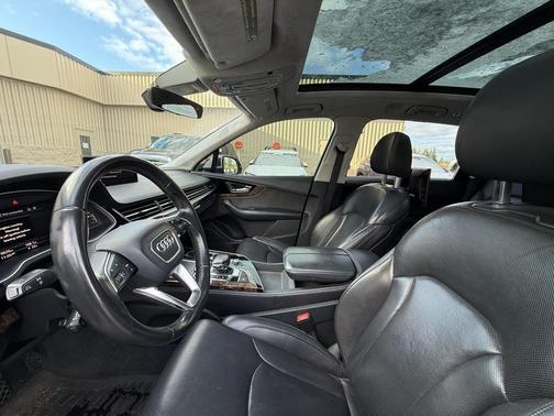 2017 Audi Q7 3.0T Prestige