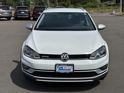 2017 Volkswagen Golf Alltrack TSI S