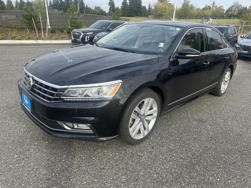 2017 Volkswagen Passat 1.8T SE w/Technology