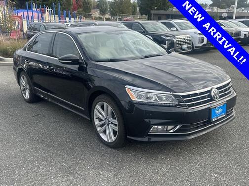 2017 Volkswagen Passat 1.8T SE w/Technology