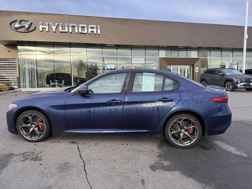 2019 Alfa Romeo Giulia Ti Sport