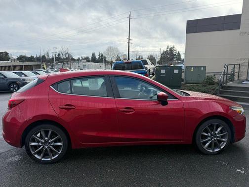 2018 Mazda Mazda3 Grand Touring