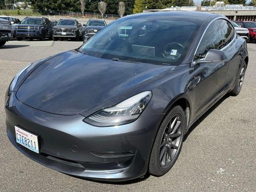 Gray 2019 Tesla Model 3 Standard Range