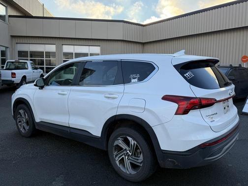 2021 Hyundai SANTA FE SE