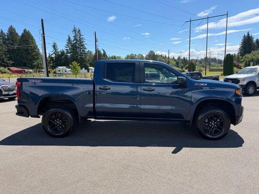 Northsky Blue Metallic 2019 Chevrolet Silverado 1500 Custom Trail Boss