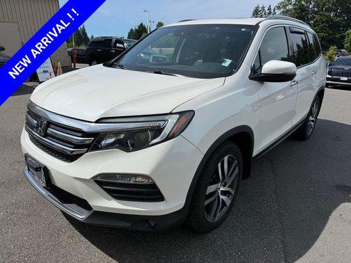 White Diamond Pearl 2017 Honda Pilot Elite