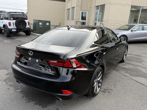 2016 Lexus IS 300 Base
