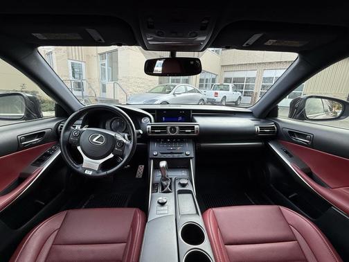 2016 Lexus IS 300 Base