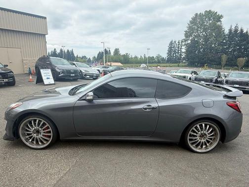 Empire St Gray Metallic 2016 Hyundai Genesis Coupe 3.8 R-Spec