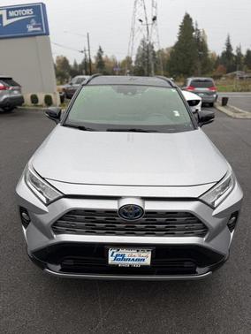 2019 Toyota RAV4 Hybrid SE
