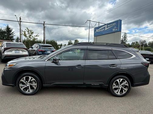 Magnetite Gray Metallic 2020 Subaru Outback Limited XT