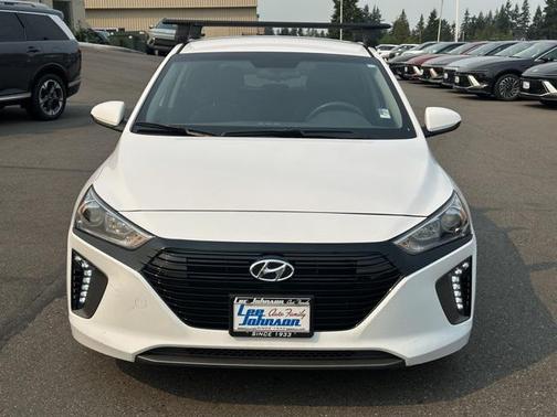 2019 Hyundai IONIQ Plug-In Hybrid Base