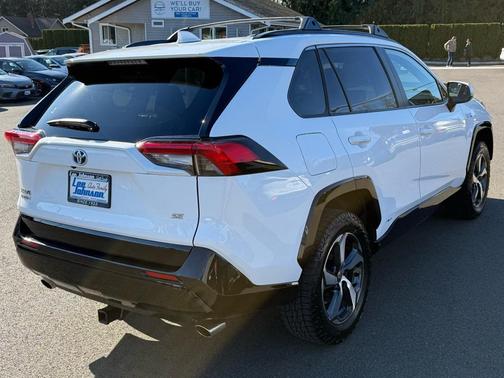 2022 Toyota RAV4 Prime SE