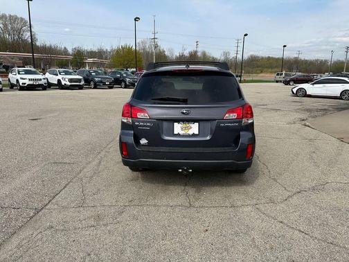 Carbide Gray Metallic 2014 Subaru Outback 2.5i Limited