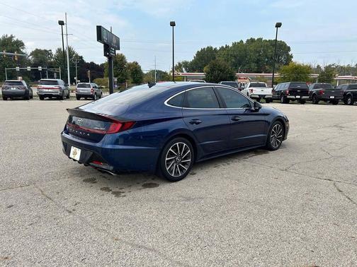 2020 Hyundai SONATA Limited