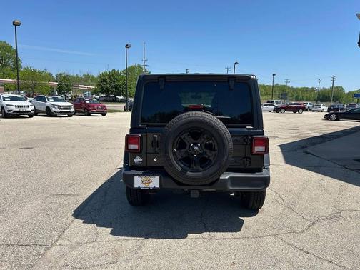 Black Clear Coat 2018 Jeep Wrangler Unlimited Sport
