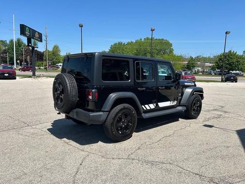 Black Clear Coat 2018 Jeep Wrangler Unlimited Sport