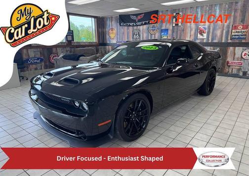 Pitch Black Clear Coat 2023 Dodge Challenger SRT Hellcat