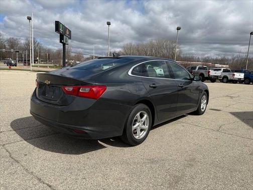 2017 Chevrolet Malibu 1LS