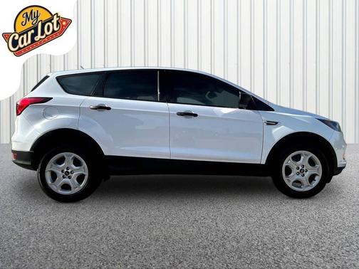 Oxford White 2019 Ford Escape S