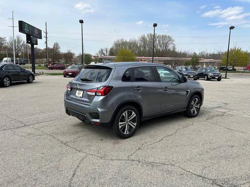 Mercury Gray Metallic 2021 Mitsubishi Outlander Sport 2.0 ES