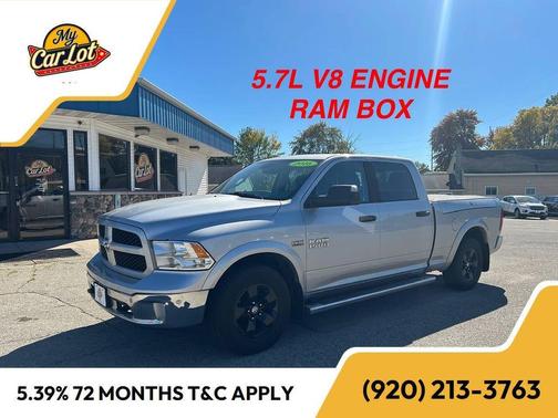 2016 RAM 1500 SLT